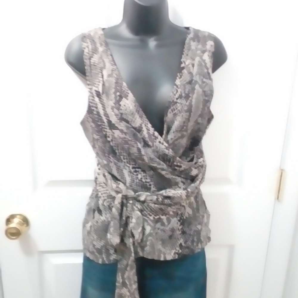 Blouse - Picture 3 of 3